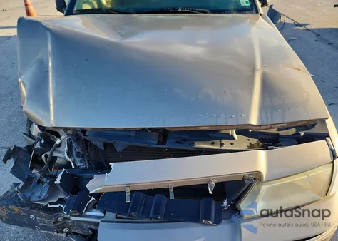 2003 Mercury Grand Marquis Gs z USA, uszkodzony, nr VIN 2MEFM74W83X600601